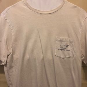 Men’s Vineyard Vines t-shirt